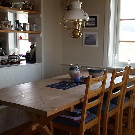 Huset Pa Yttersiden Straumsnes