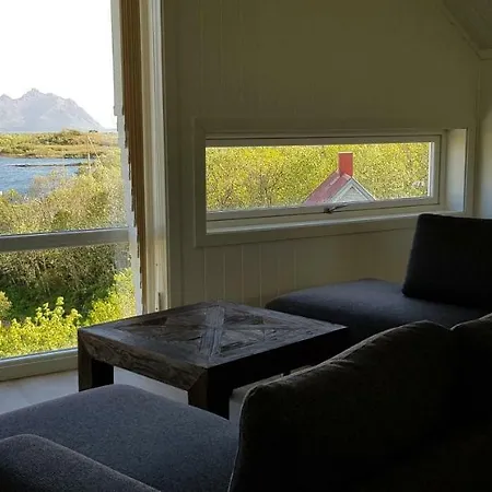 Apartman Huset Pa Yttersiden Straumsnes