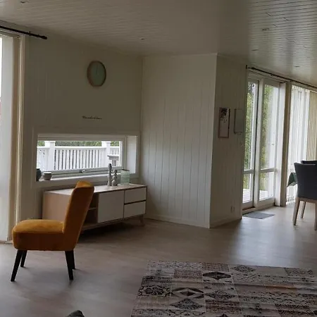 Huset Pa Yttersiden Appartement *